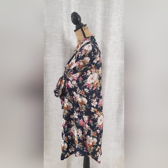 BOOHOO BUTTON DOWN SHIRT - Picture 4 of 7